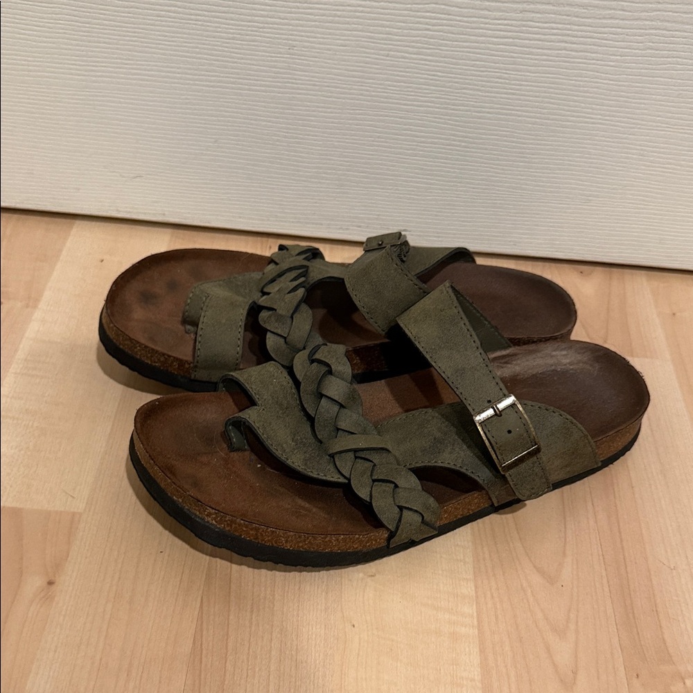 Braided Strap Olive Green Sandals 10